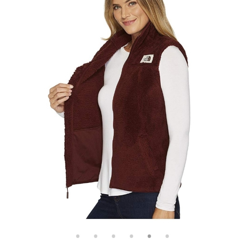 Vest - Picture 2 of 5